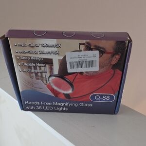Hands-Free Magnifying Glass with LED Lights